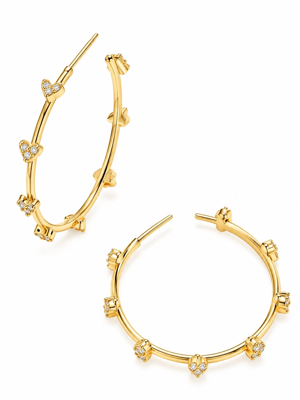 Kendra Scott Haven Heart Hoop Earrings in gold.